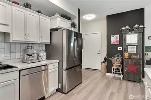 3803 17th St SW, Puyallup, WA 98373 - Photo 5