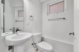 3628 14th Ave S, Seattle, WA 98108 - Photo 5