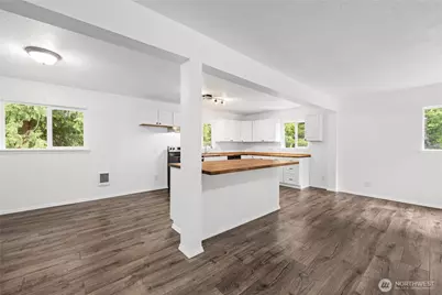 2693 State Rt 101, Ilwaco, WA 98624 - Photo 9