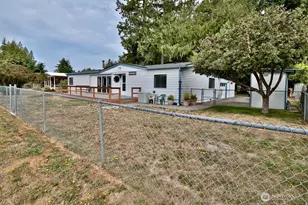 404 Monterra Dr, Port Angeles, WA 98362 - Photo 35