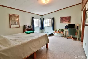 404 Monterra Dr, Port Angeles, WA 98362 - Photo 9