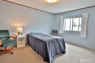 404 Monterra Dr, Port Angeles, WA 98362 - Photo 15