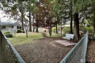 404 Monterra Dr, Port Angeles, WA 98362 - Photo 27