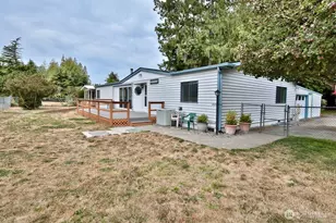 404 Monterra Dr, Port Angeles, WA 98362 - Photo 29