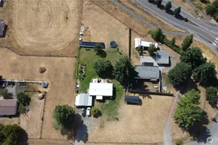 14541 Mud Run Rd SE, Yelm, WA 98597 - Photo 3