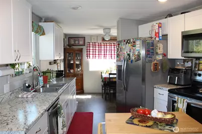 14541 Mud Run Road SE, Yelm, WA 98597 - Photo 19