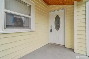 2406 100th St SE, Everett, WA 98208 - Photo 3