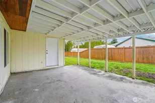 2406 100th St SE, Everett, WA 98208 - Photo 33