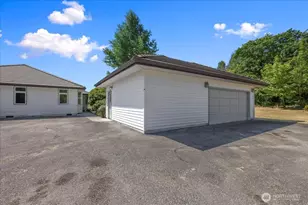 42008 254th Ave SE, Enumclaw, WA 98022 - Photo 7