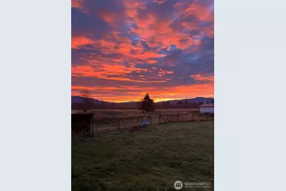 42008 254th Ave SE, Enumclaw, WA 98022 - Photo 5