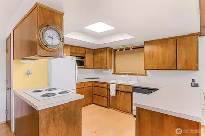 1207 Beach Avenue, Lummi Island, WA 98262 - Photo 9