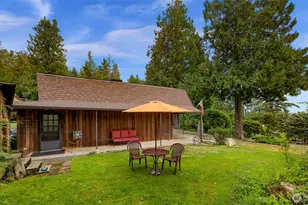 1207 Beach Ave, Lummi Island, WA 98262 - Photo 23