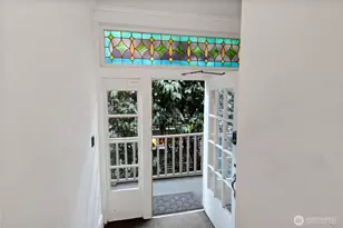 523 N E St, Tacoma, WA 98403 - Photo 9
