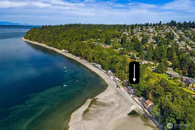 212 S 219th Street, Normandy Park, WA 98198 - Photo 1