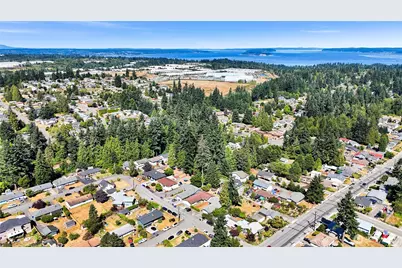 209 76th Street SE, Everett, WA 98203 - Photo 7