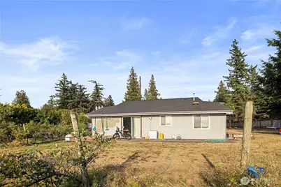 7025 Hannegan Road, Lynden, WA 98264 - Photo 23