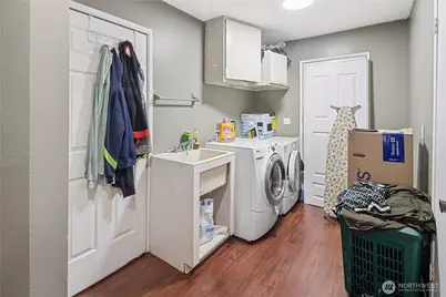 7025 Hannegan Road, Lynden, WA 98264 - Photo 13