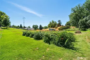 960 Brickner Rd, College Place, WA 99324 - Photo 31