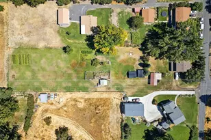 960 Brickner Rd, College Place, WA 99324 - Photo 31