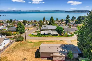 2372 Valley Ave E, Port Orchard, WA 98366 - Photo 3