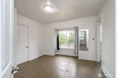 14402 56th Avenue S #B, Tukwila, WA 98168 - Photo 19