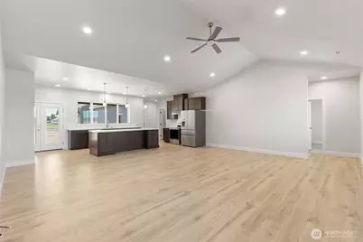 6427 Road 2.05 NE, Moses Lake, WA 98837 - Photo 7