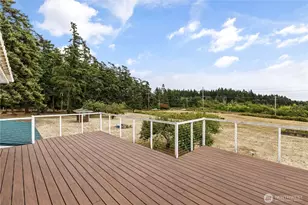 2725 Hunt Rd, Oak Harbor, WA 98277 - Photo 29