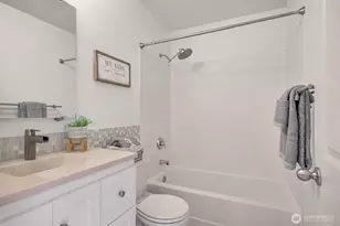 16232 118th Ln NE, Bothell, WA 98011 - Photo 11