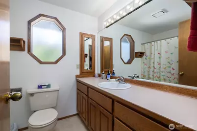 15284 Deception Road, Anacortes, WA 98221 - Photo 25