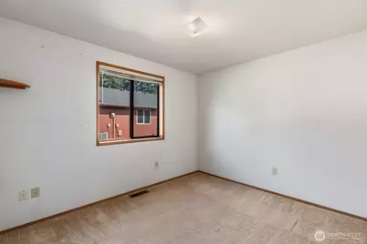 9115 Cherie Drive SE, Olympia, WA 98513 - Photo 11