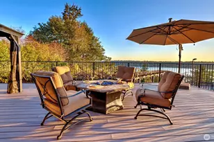 7909 78th Ave SE, Mercer Island, WA 98040 - Photo 13