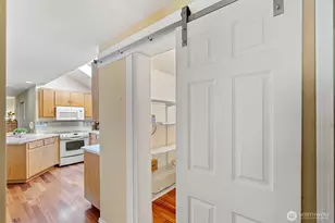 12211 110th St NW, Gig Harbor, WA 98329 - Photo 11