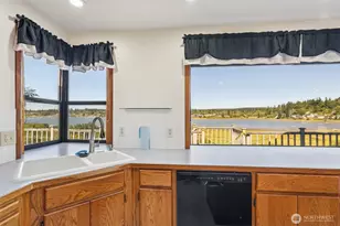 3409 Mission Beach Rd, Marysville, WA 98271 - Photo 11