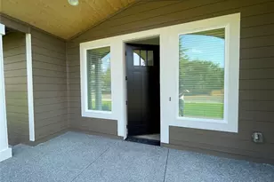 8808 Wildwood Ave SW, Lakewood, WA 98498 - Photo 3