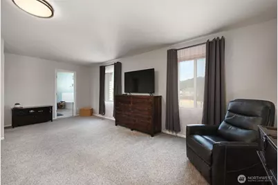 1114 Ross Avenue NW, Orting, WA 98360 - Photo 17