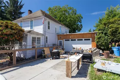 826 9th Street SW, Puyallup, WA 98371 - Photo 1