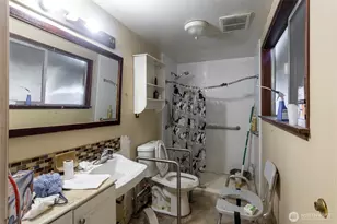 826 9th St SW, Puyallup, WA 98371 - Photo 19