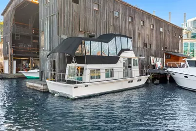 1325 Fairview Avenue N, Seattle, WA 98102 - Photo 21