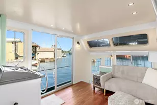 1325 Fairview Ave N, Seattle, WA 98102 - Photo 7