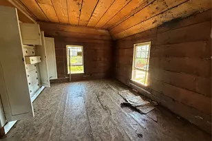 222 12th St, Raymond, WA 98577 - Photo 17