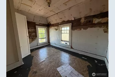 222 12th Street, Raymond, WA 98577 - Photo 21