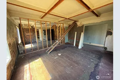 222 12th Street, Raymond, WA 98577 - Photo 7