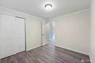 210 219th Pl SW, Bothell, WA 98021 - Photo 17