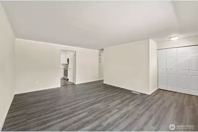 210 219th Place SW, Bothell, WA 98021 - Photo 5