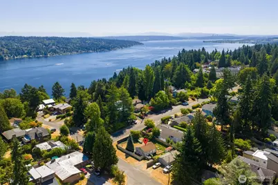 13757 39th Avenue NE, Seattle, WA 98125 - Photo 5