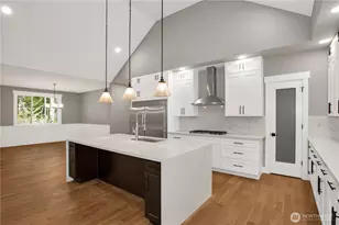 8908 Hunter Point NW, Olympia, WA 98502 - Photo 9