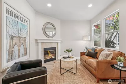 2840 139th Avenue SE #15, Bellevue, WA 98005 - Photo 3