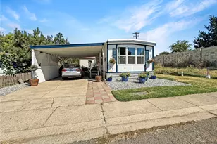 1019 NE Empire St, College Place, WA 99324 - Photo 15