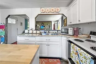 1019 NE Empire St, College Place, WA 99324 - Photo 5