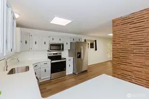 4540 NW Inverness Ct, Bremerton, WA 98312 - Photo 21